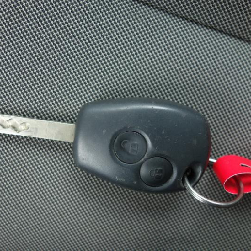 Renfort pare choc arriere (traverse) RENAULT TWINGO 2 Photo n°9