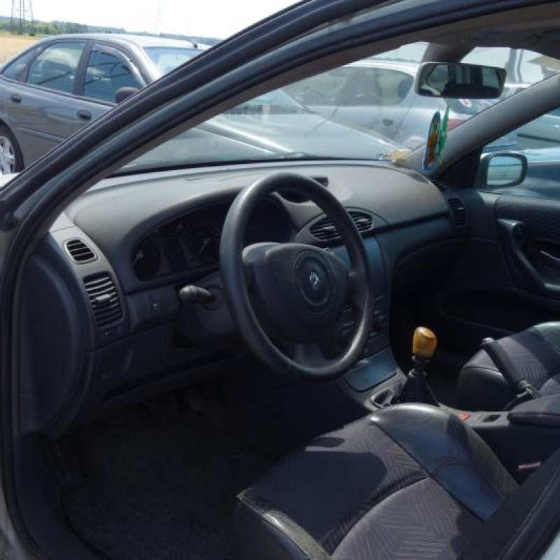 Porte arriere droit RENAULT LAGUNA 1 Photo n°7