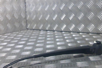 Bras essuie glace arriere MERCEDES CLASSE C 203 Photo n°1