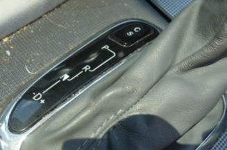Pretensionneur de ceinture arriere gauche MERCEDES CLASSE C 203