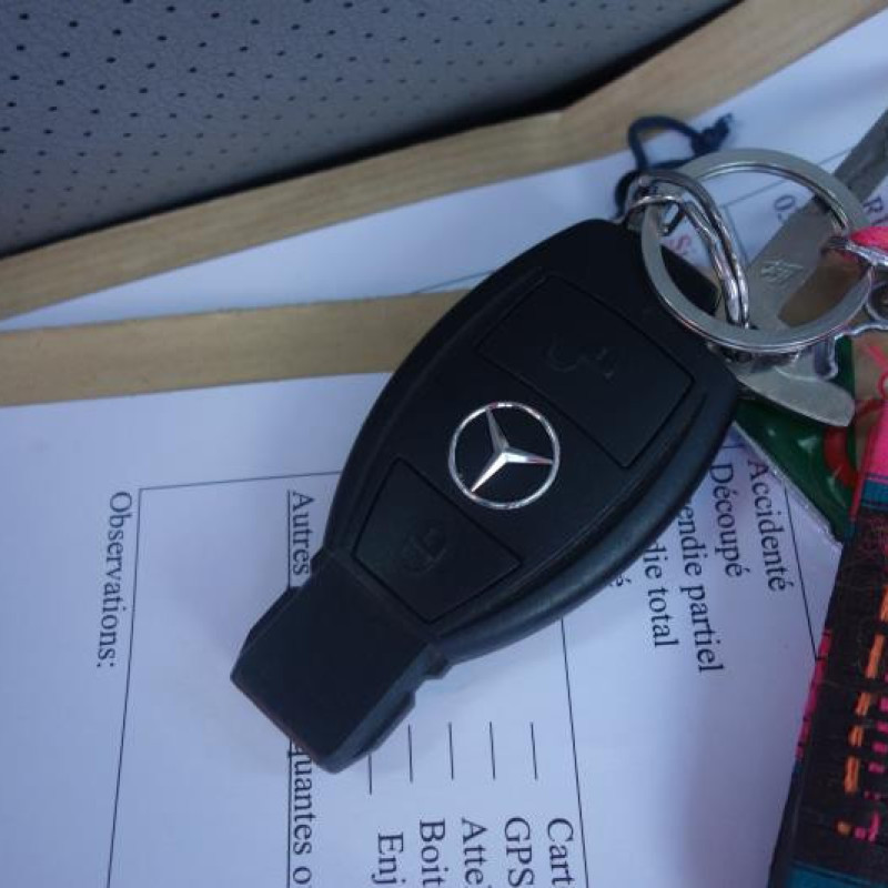 Pretensionneur de ceinture arriere gauche MERCEDES CLASSE C 203 Photo n°12