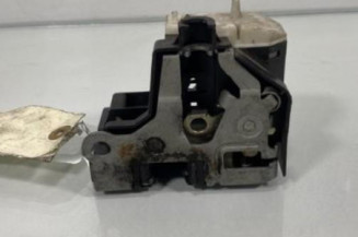 Serrure avant droit RENAULT CLIO 2