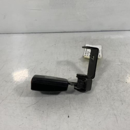 Attache ceinture arriere droit HYUNDAI I 10 1