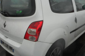 Renfort pare choc arriere (traverse) RENAULT TWINGO 2