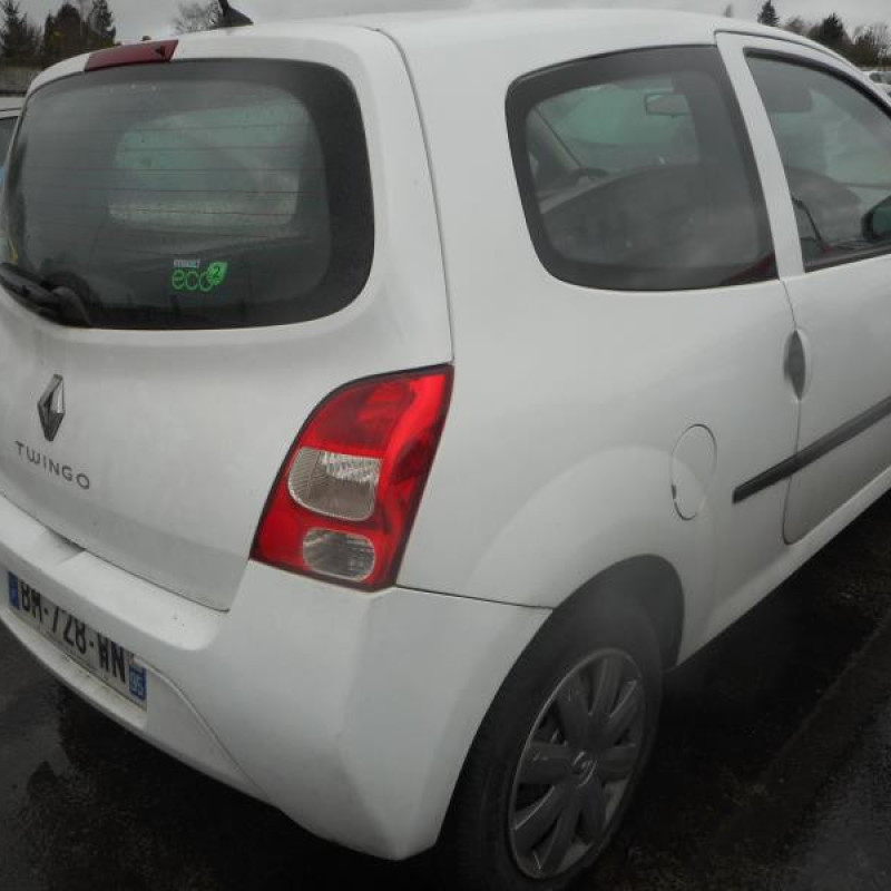 Renfort pare choc arriere (traverse) RENAULT TWINGO 2 Photo n°4