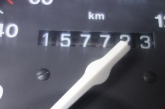 Etrier avant droit (freinage) OPEL CORSA B