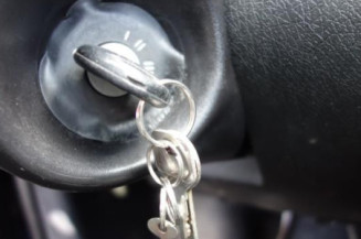 Etrier avant droit (freinage) OPEL CORSA B