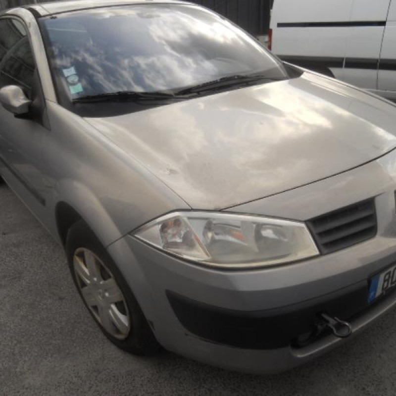 Pretensionneur de ceinture arriere gauche RENAULT MEGANE 2 Photo n°5
