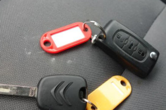 Bras essuie glace avant gauche CITROEN BERLINGO 2