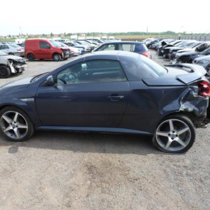 Traverse superieure OPEL TIGRA 2 Photo n°8
