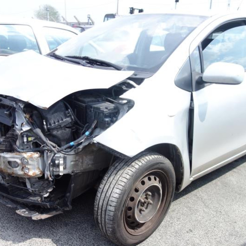Ceinture arriere gauche TOYOTA YARIS 2 Photo n°4