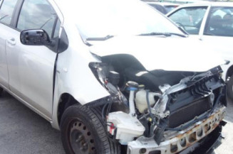 Ceinture arriere gauche TOYOTA YARIS 2