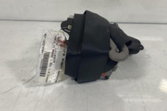 Pretensionneur de ceinture avant gauche TOYOTA YARIS 2