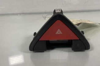 Bouton de warning RENAULT KOLEOS 1 Photo n°1