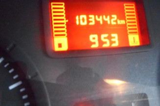 Leve vitre mecanique avant droit DACIA SANDERO 1