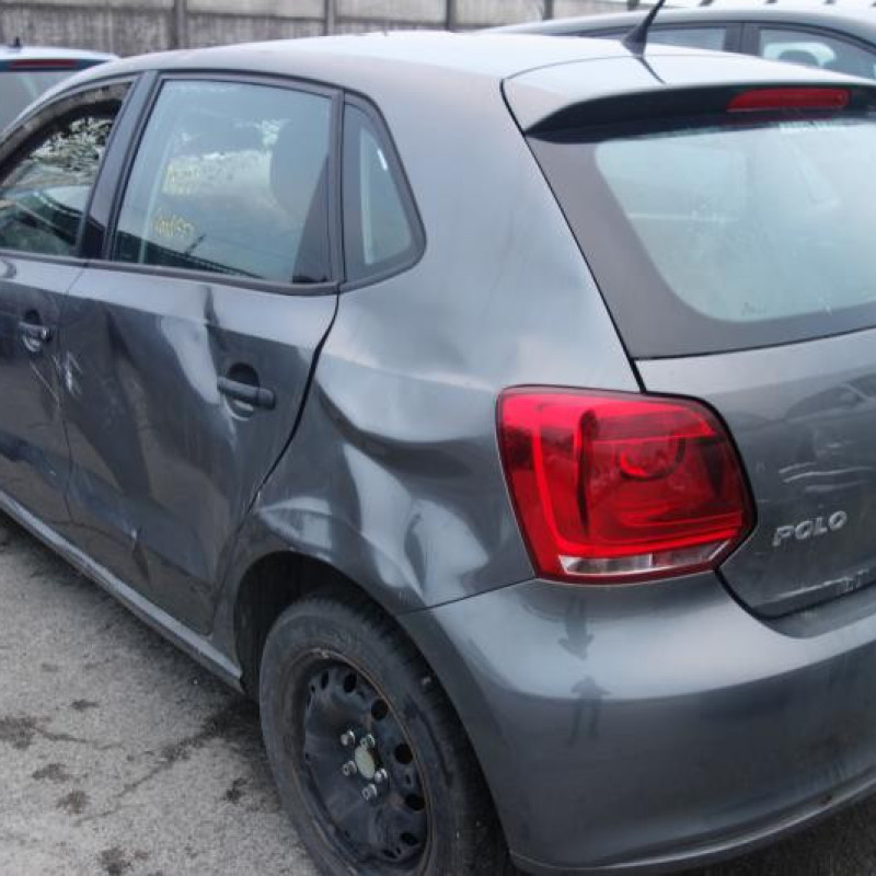 Leve vitre electrique arriere gauche VOLKSWAGEN POLO 5 Photo n°6