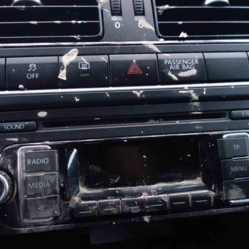 Leve vitre electrique arriere gauche VOLKSWAGEN POLO 5 Photo n°9