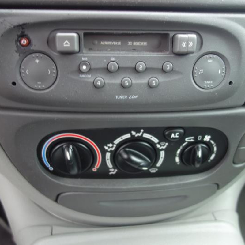 Interrupteur de leve vitre avant gauche RENAULT SCENIC 1 Photo n°8