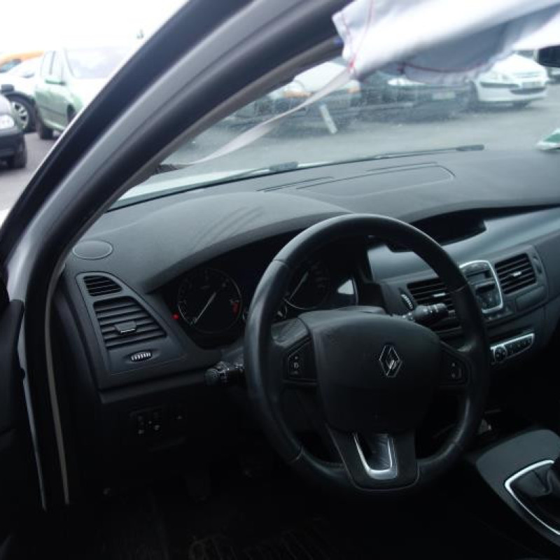 Pretensionneur de ceinture arriere gauche RENAULT LAGUNA 3 Photo n°9