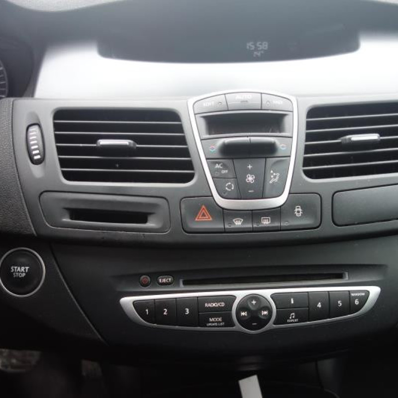 Pretensionneur de ceinture arriere gauche RENAULT LAGUNA 3 Photo n°10