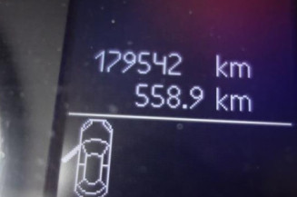 Pretensionneur de ceinture arriere gauche RENAULT LAGUNA 3