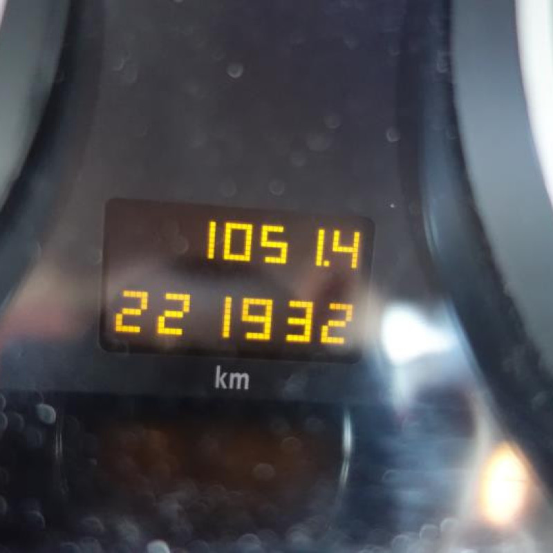 Trappe d'essence OPEL ASTRA H Photo n°10