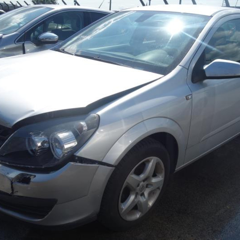 Pretensionneur de ceinture avant gauche OPEL ASTRA H Photo n°4