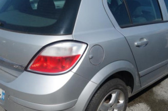 Pretensionneur de ceinture avant gauche OPEL ASTRA H