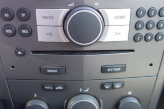 Pretensionneur de ceinture avant gauche OPEL ASTRA H