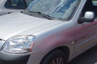 Renfort pare choc arriere (traverse) PEUGEOT PARTNER 1