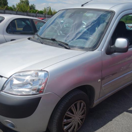Renfort pare choc arriere (traverse) PEUGEOT PARTNER 1