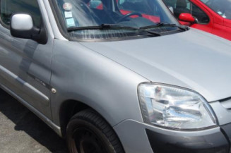 Renfort pare choc arriere (traverse) PEUGEOT PARTNER 1