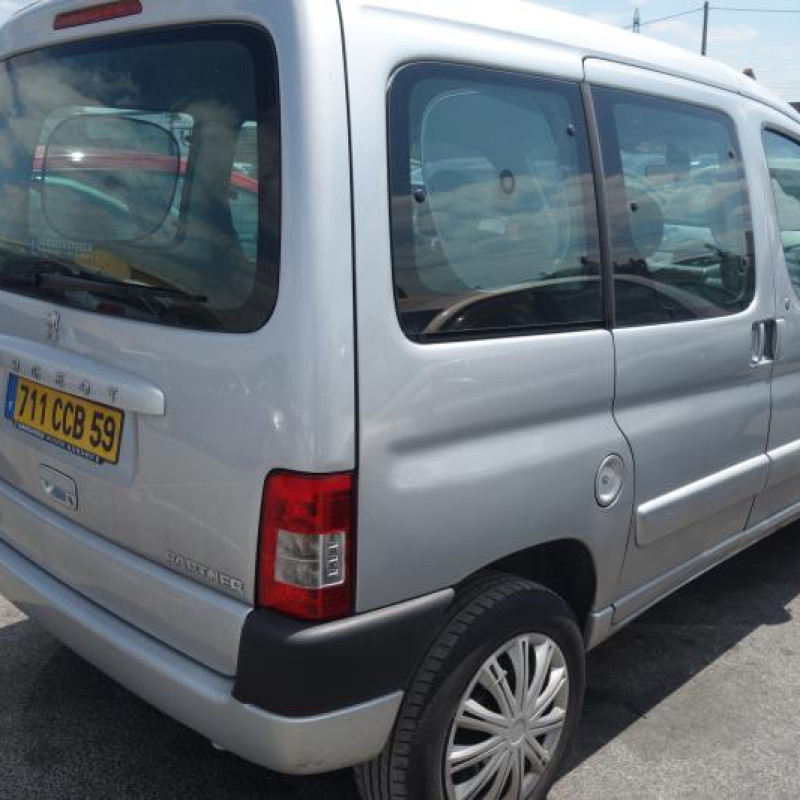 Renfort pare choc arriere (traverse) PEUGEOT PARTNER 1 Photo n°4