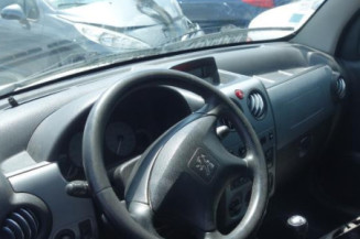 Renfort pare choc arriere (traverse) PEUGEOT PARTNER 1