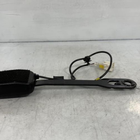 Attache ceinture avant droit PEUGEOT 407
