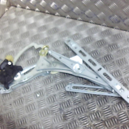 Leve vitre electrique avant droit MERCEDES CLASSE CLK 208 Photo n°1