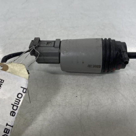 Pompe lave glace avant BMW SERIE 1 E81 Photo n°1