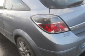 Poignee porte avant gauche OPEL ASTRA H