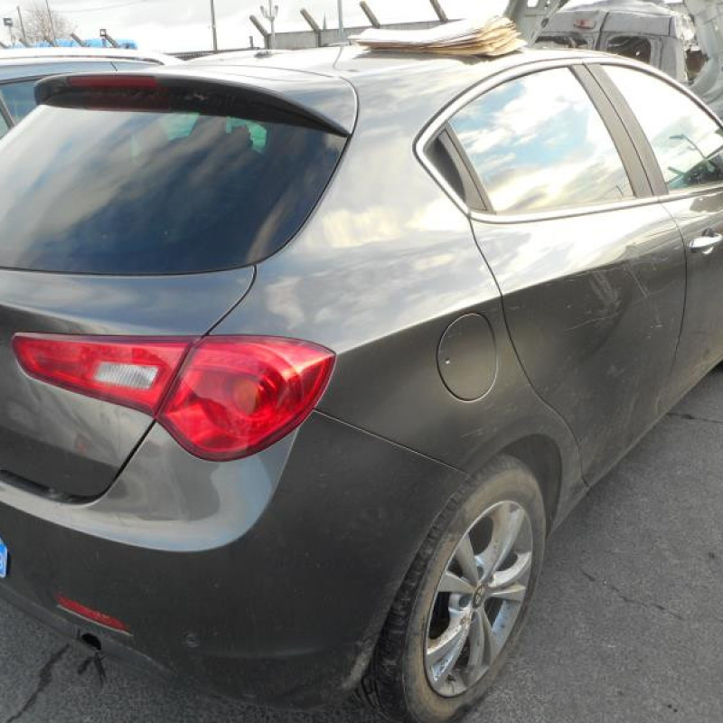 Boite a gants ALFA ROMEO GIULIETTA 2 Photo n°6