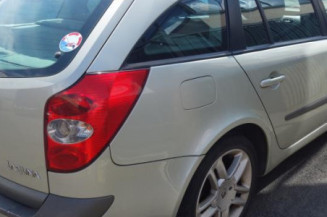 Calandre RENAULT LAGUNA 2