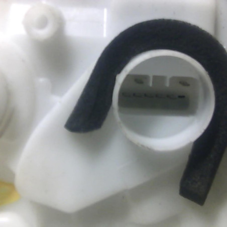 Serrure avant droit OPEL AGILA B