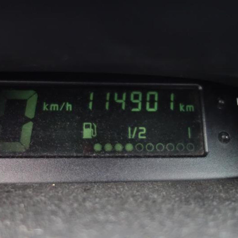 Ceinture arriere gauche RENAULT TWINGO 1 Photo n°10