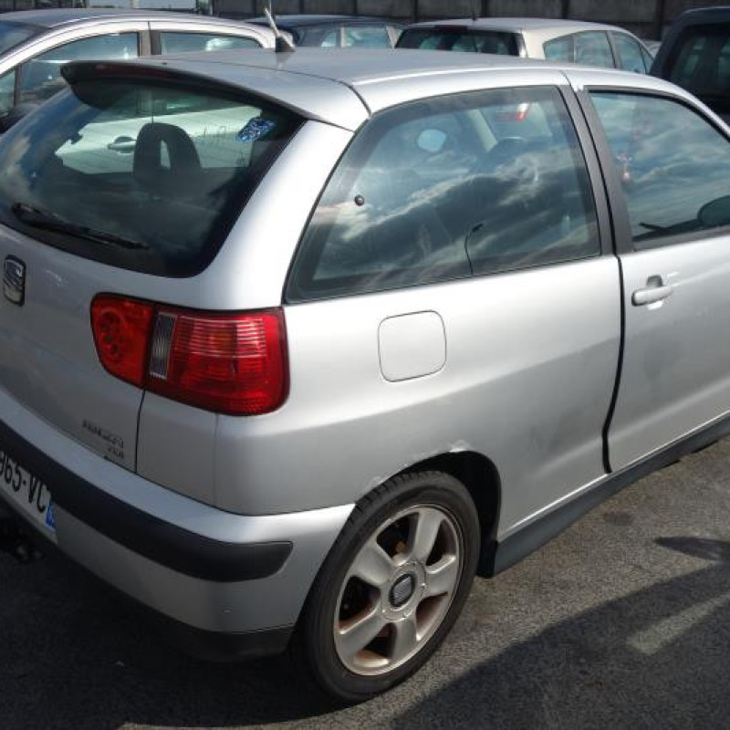 Trappe d'essence SEAT IBIZA 2 Photo n°6