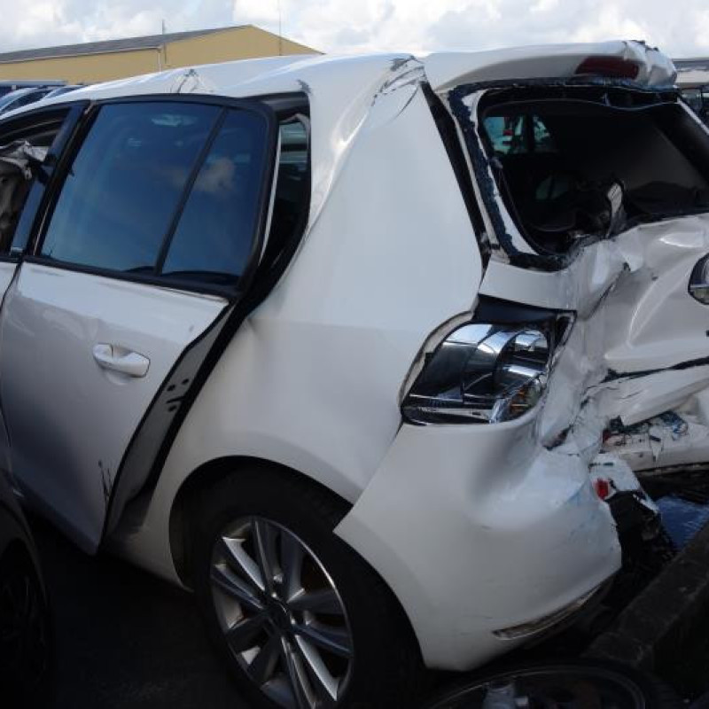 Serrure avant gauche VOLKSWAGEN GOLF 6 Photo n°7