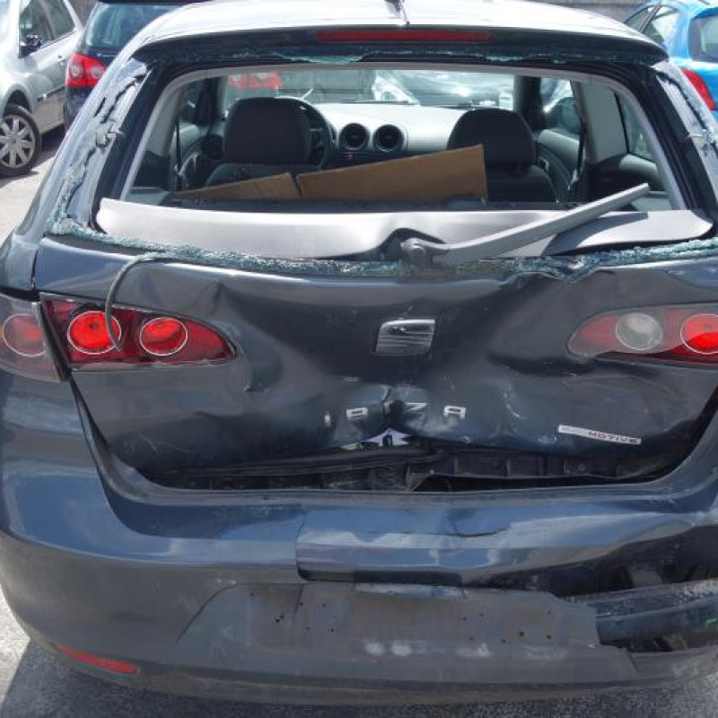 Serrure avant gauche SEAT IBIZA 3 Photo n°8