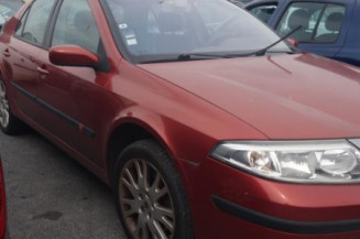 Calandre RENAULT LAGUNA 2