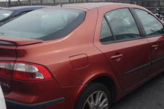 Calandre RENAULT LAGUNA 2