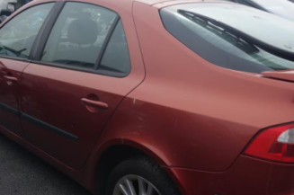 Calandre RENAULT LAGUNA 2