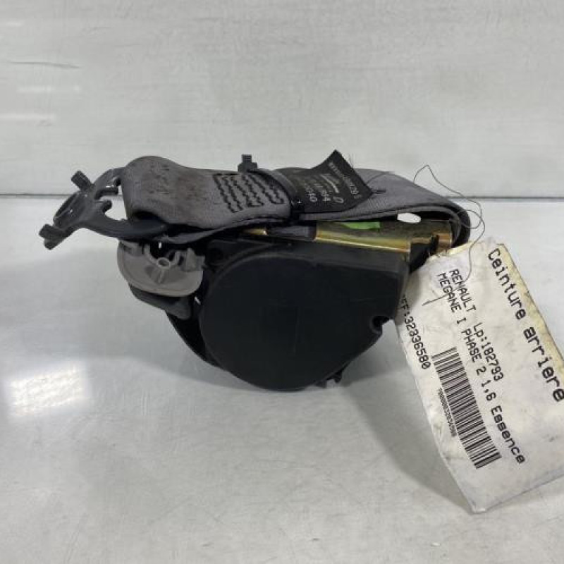 Ceinture arriere droit RENAULT MEGANE 1 Photo n°3