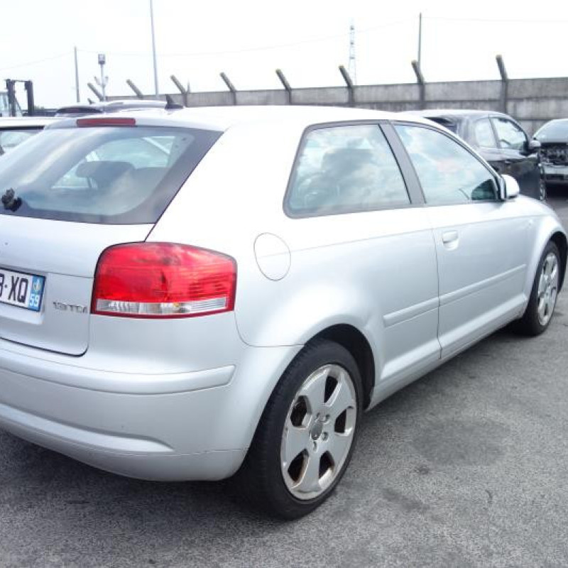 Retroviseur droit AUDI A3 2 Photo n°7